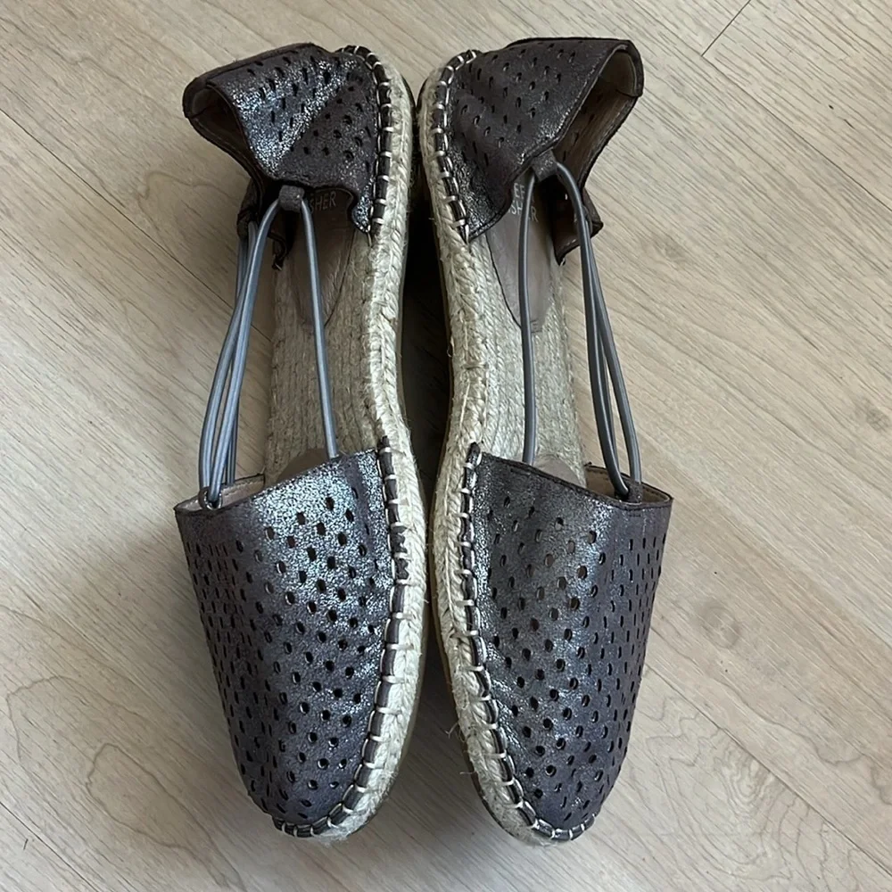 Eileen Fisher Espadrille Sandals Closed Toe gray neutral metallic size 9 Lee 2